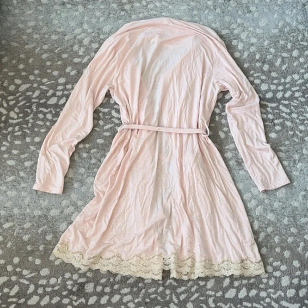 Eberjey Lady Godiva‎ Blush Pink Lace Trimmed Robe Small